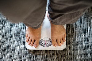 5 obiceiuri care îți creează îngrășare fără să observi