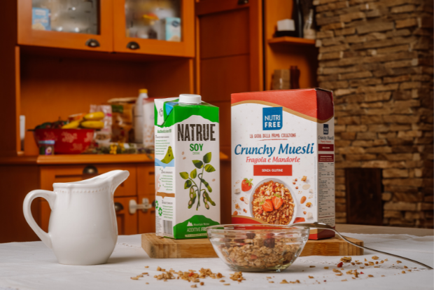 Laptele vegetal. Află care ți se potrivește + 5 motive să îl incluzi în alimentație