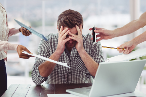 Anxietatea de performanță - o problemă în societatea noastră actuală. Cum o poți combate?