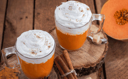Rețetă Rapidă: Smoothie de Crăciun cu Scorțișoară