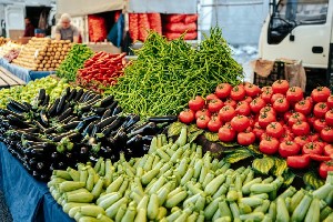 Ce legume de primăvară trebuie să le cumperi ecologic și care pot fi convenționale