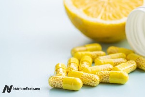 Suplimentele de vitamina C ajută la reducerea anxietății
