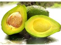 Uleiul de avocado combate imbatranirea pielii