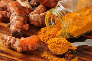 Curcuma, o plantă cu o mie de virtuți
