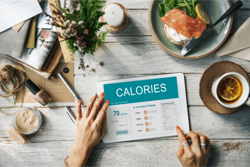 Câte calorii ar trebui să consumăm zilnic?